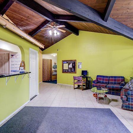 Bloomer Inn & Suites Zewnętrze zdjęcie