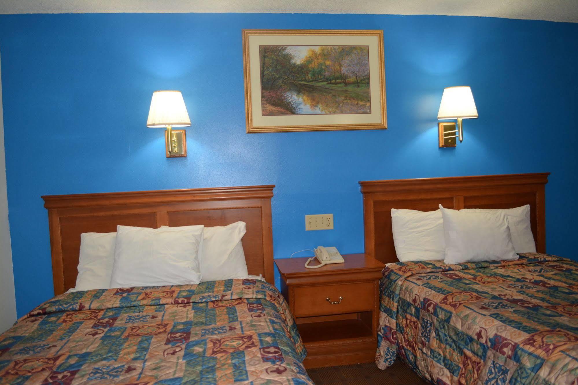 Bloomer Inn & Suites Zewnętrze zdjęcie